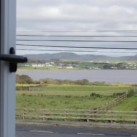 Madra Rua Organic Alojamento de Acomodação e Pequeno-almoço Ballyliffin